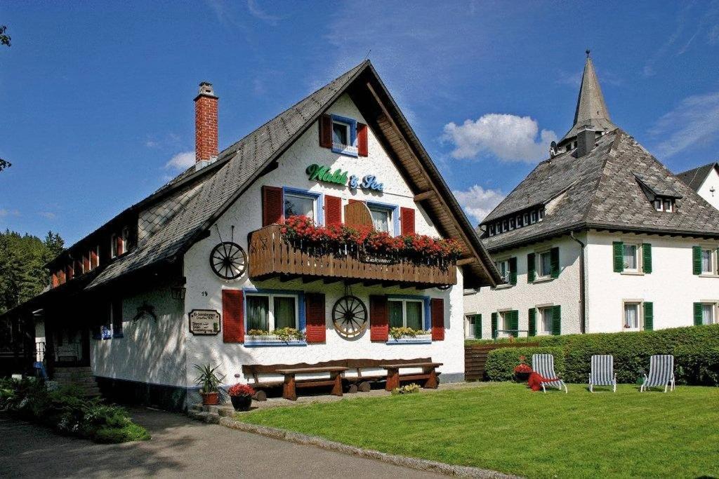 Gaestehaus Wald Und See Titisee-Neustadt Exterior photo